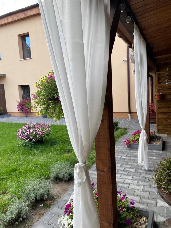 Uroczysko Olesnica Bed & Breakfast Chodziez Ngoại thất bức ảnh