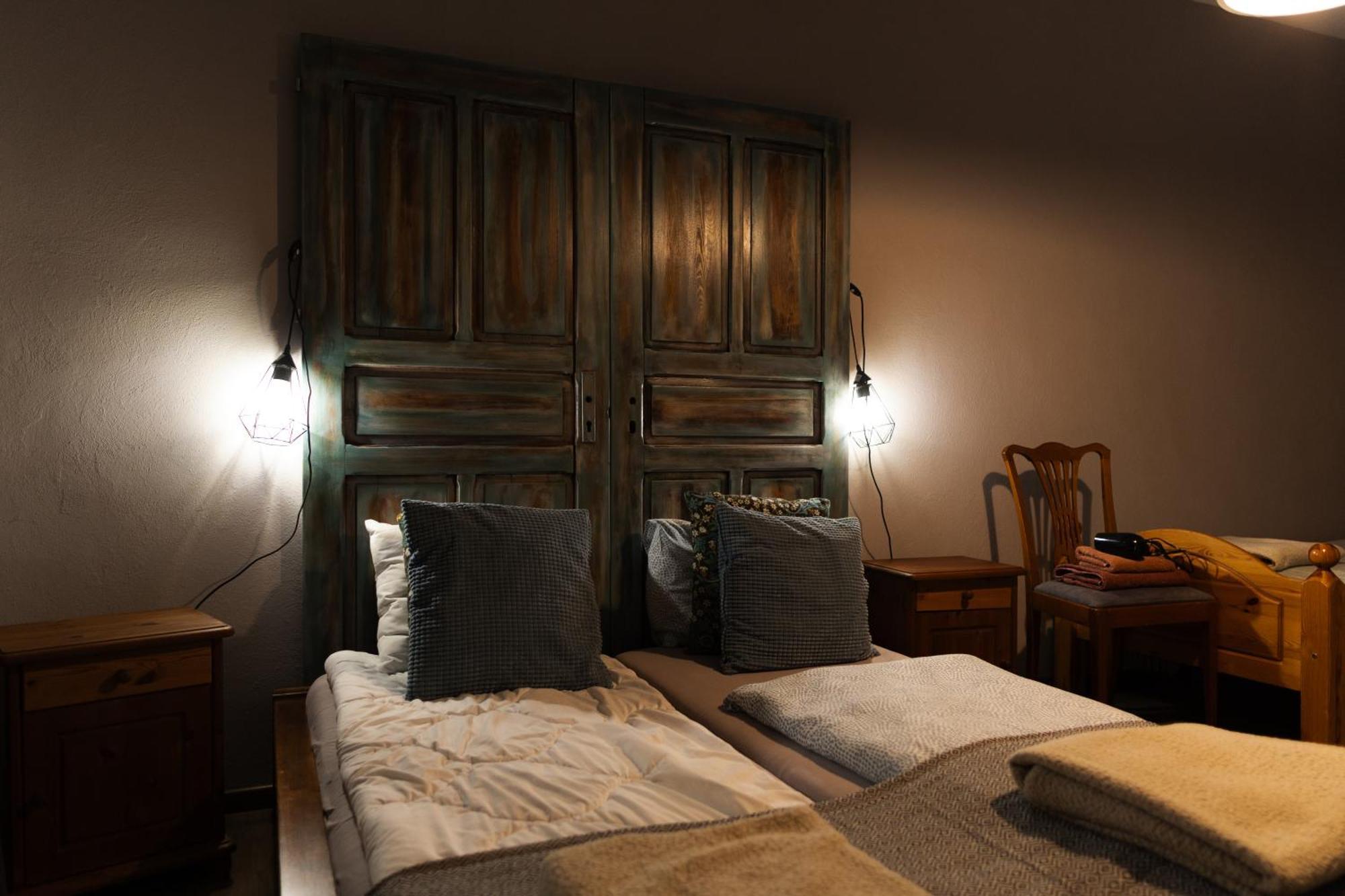 Uroczysko Olesnica Bed & Breakfast Chodziez Ngoại thất bức ảnh