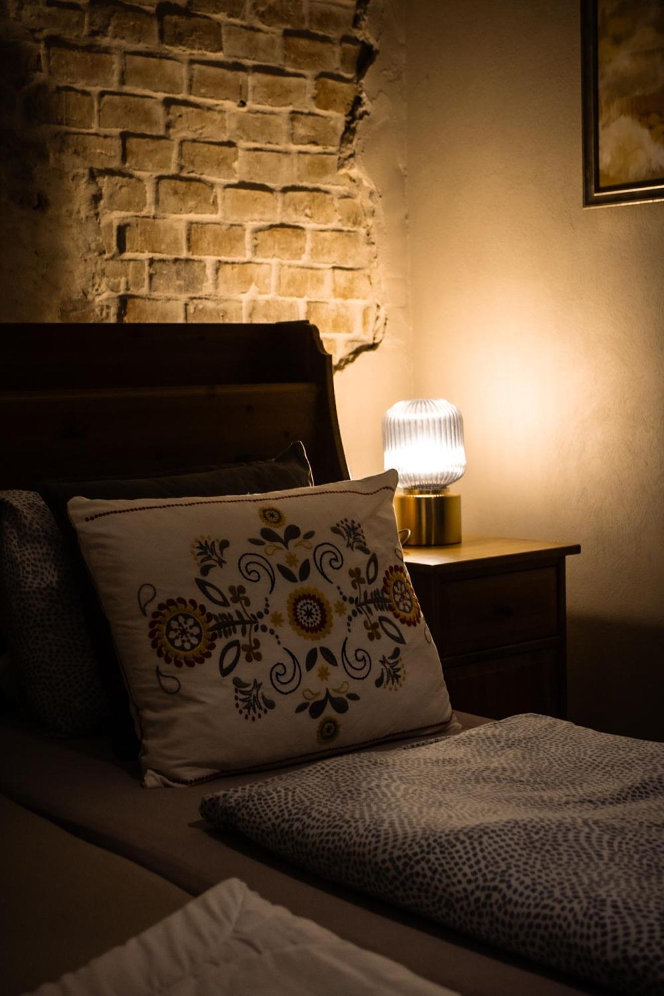 Uroczysko Olesnica Bed & Breakfast Chodziez Phòng bức ảnh