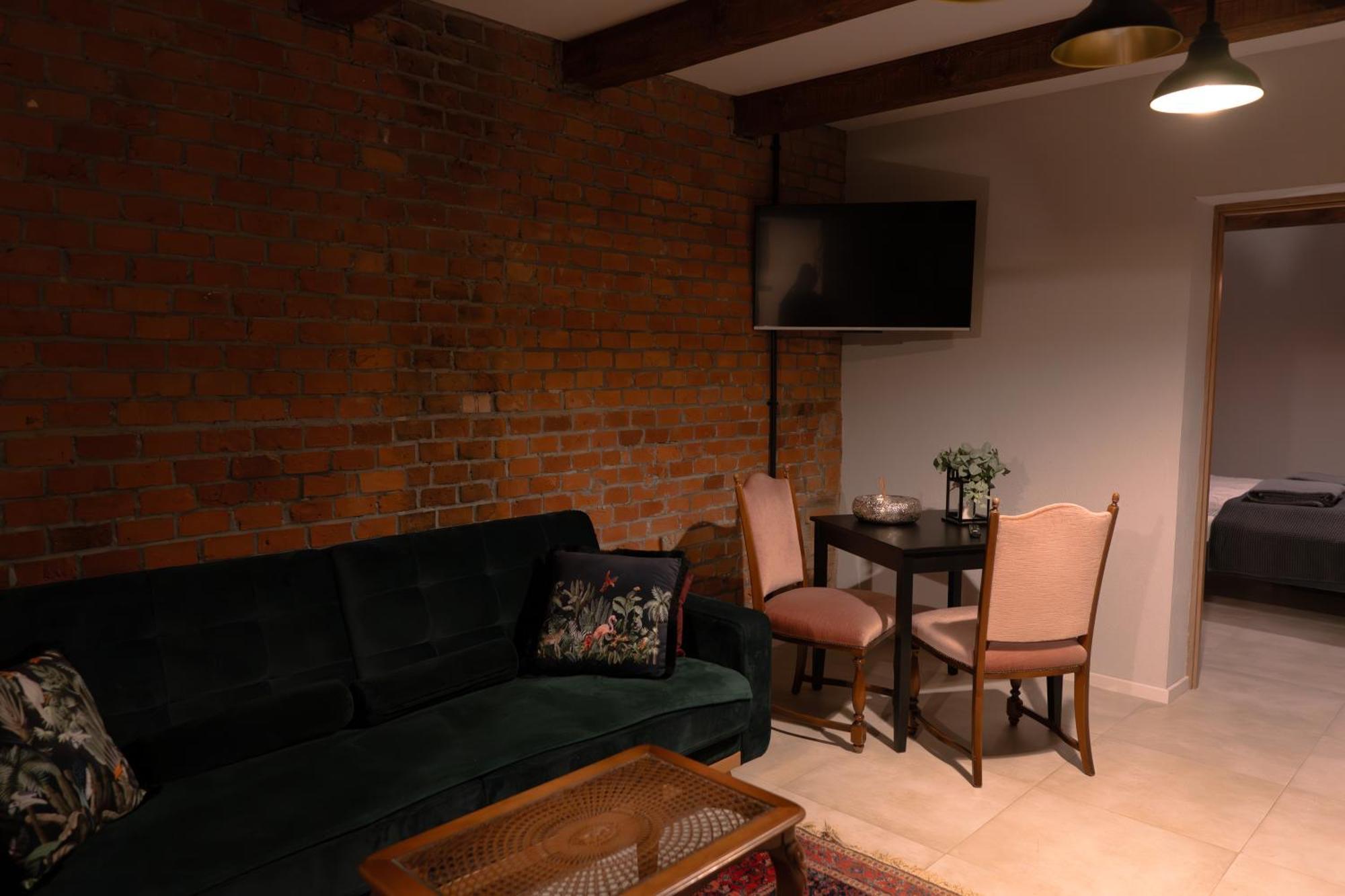 Uroczysko Olesnica Bed & Breakfast Chodziez Phòng bức ảnh